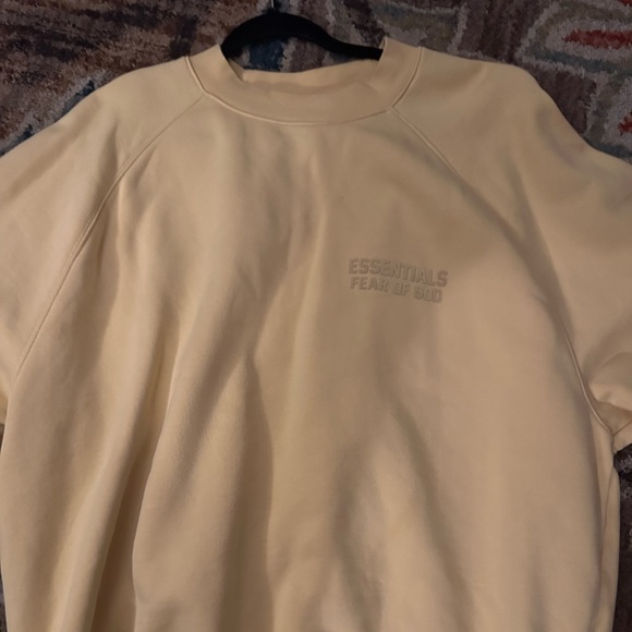 Fear Of God Essentials Yellow Short Set - Picture 13 of 13